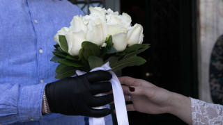Κορωνοϊός - Αθήνα: Γάμοι εν μέσω πανδημίας