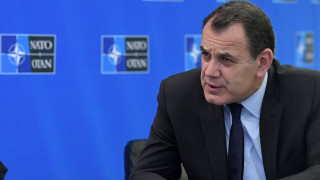 Ο υπουργός Εθνικής Άμυνας κάλεσε το ΝΑΤΟ να διαθέσει πρόσθετες δυνάμεις στο Αιγαίο