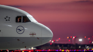 Σε δίνη η Lufthansa: Προειδοποιεί για έλλειψη ρευστότητας, ζητά ευρωπαϊκή ενίσχυση