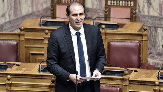 Βεσυρόπουλος: Έρχονται φορολογικές ελαφρύνσεις και νέες ρυθμίσεις χρεών σε δόσεις