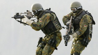 Γερμανικός στρατός: Σύλληψη ακροδεξιού σε σώμα επίλεκτων
