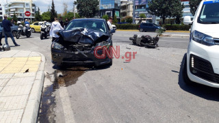 Τροχαίο στη Γλυφάδα: Τραυματίστηκε σοβαρά οδηγός μηχανής