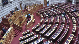 Βουλή: Υπερψηφίστηκε το αγροτικό νομοσχέδιο