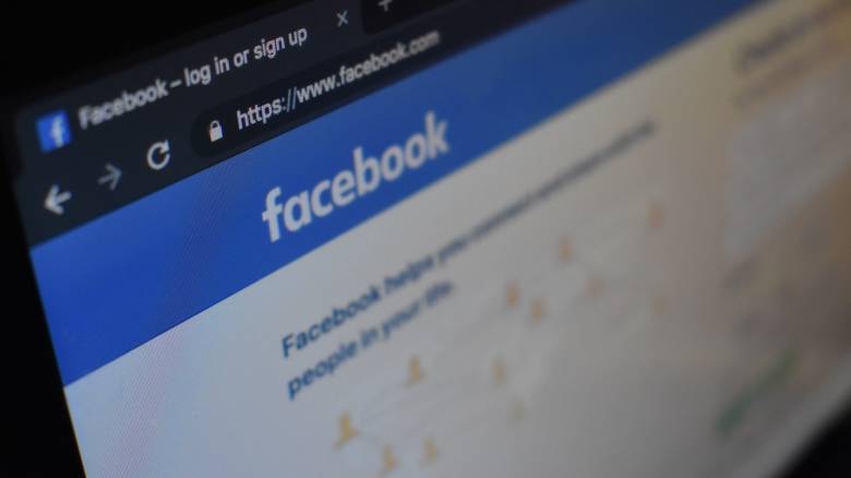 Facebook: «Μπλόκο» σε κρατικά ελεγχόμενα μέσα - Η νέα πολιτική που θα εφαρμόσει