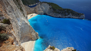 Η Ελλάδα στις πρώτες πέντε χώρες με τα πιο καθαρά νερά