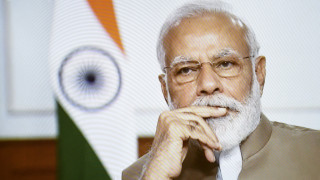 Κορωνοϊός: Ο πρωθυπουργός της Ινδίας προτείνει ως «ασπίδα» τη... γιόγκα
