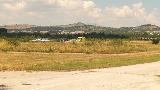 Κοζάνη: Εκπαιδευτικό αεροσκάφος βγήκε εκτός αεροδιαδρόμου