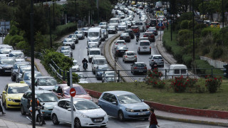 Κίνηση στους δρόμους της Αθήνας - Πού εντοπίζονται τα προβλήματα