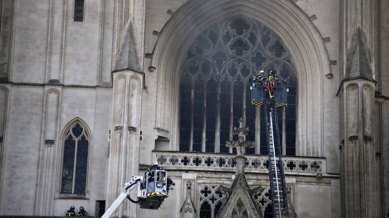 Γαλλία: Ομολόγησε ο ύποπτος για τον εμπρησμό στον καθεδρικό ναό της Νάντης