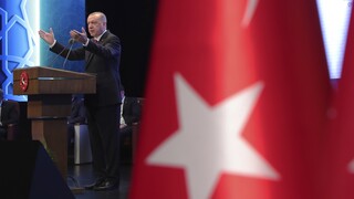 Spiegel για Ερντογάν: Αλαζονικός ηγέτης - Δεν βλέπει σύνορα 