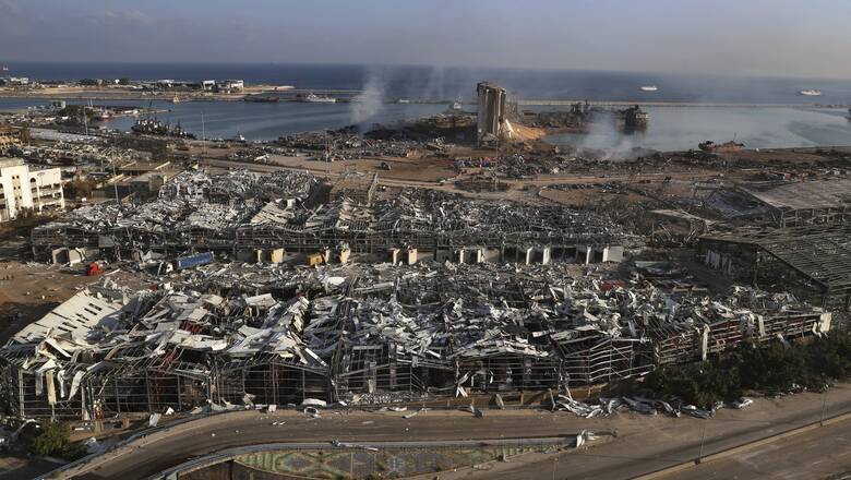 Εκρήξεις στη Βηρυτό: Εικόνες από δορυφόρο πριν και μετά την καταστροφή