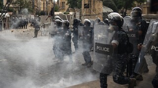 Έκρηξη στον Λίβανο: Δακρυγόνα κατά των διαδηλωτών στη Βηρυτό