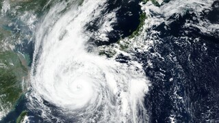 Ιαπωνία: Χιλιάδες άνθρωποι εκκένωσαν τις εστίες τους ενόψει της επέλασης του τυφώνα Χάισεν
