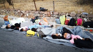 Υπ. Μετανάστευσης: Εντός της ημέρας οι απαραίτητες ενέργειες για τη στέγαση προσφύγων και μεταναστών