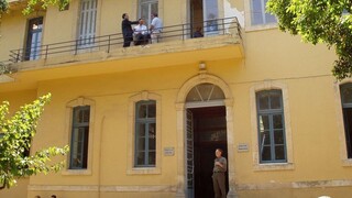 Χανιά: Φυλάκιση 14 μηνών και 400 ευρώ δωρεά στο σχολείο για τον γονέα που ξυλοκόπησε καθηγητή