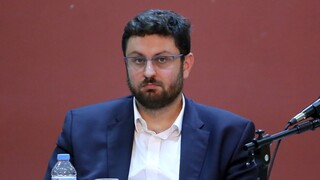 Ζαχαριάδης στο CNN Greece: Η κυβέρνηση διαλύει τις εργασιακές σχέσεις