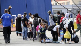 Στο Λαύριο σήμερα το Blue Star Chios με πάνω από 700 αιτούντες άσυλο