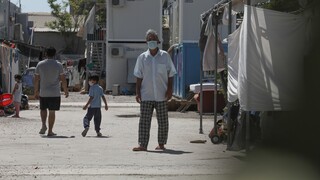 Κορωνοϊός: Σε πλήρη υγειονομικό αποκλεισμό η δομή φιλοξενίας Σκαραμαγκά