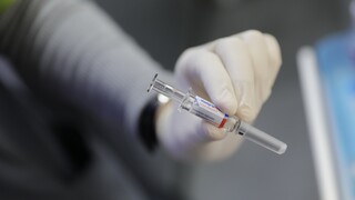 Κορωνοϊός - Μαγιορκίνης: Πόσο μας προστατεύει το αντιγριπικό εμβόλιο έναντι του Covid 19