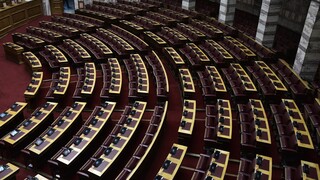 Κορωνοϊός: Επικαιροποίηση των μέτρων προστασίας στη Βουλή