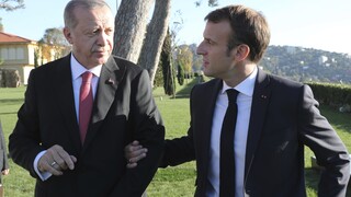 Αντίδραση Μακρόν στις ύβρεις Ερντογάν: Ανακαλείται ο πρέσβης της Γαλλίας στην Άγκυρα