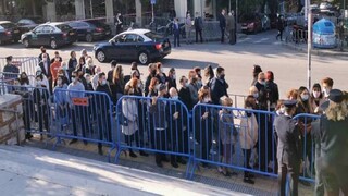 Εικόνες συνωστισμού στον Άγιο Δημήτριο της Θεσσαλονίκης