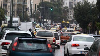 Κίνηση τώρα: Σε ποιους δρόμους της Αθήνας σημειώνονται προβλήματα