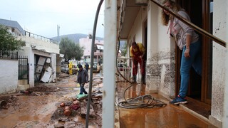 Κρήτη: Οι κάτοικοι μετρούν πληγές - Μεγάλες οι καταστροφές σε Χερσόνησο, Μάλια και Σταλίδα