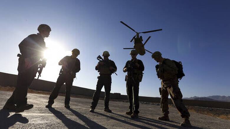 ΗΠΑ: Μένουν τελικά στο Αφγανιστάν οι μισοί Αμερικανοί στρατιώτες, μετά τις αντιδράσεις