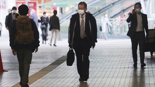 Κορωνοϊός: Συναγερμός στην Ιαπωνία - Πάνω από 2.000 κρούσματα σε μία ημέρα