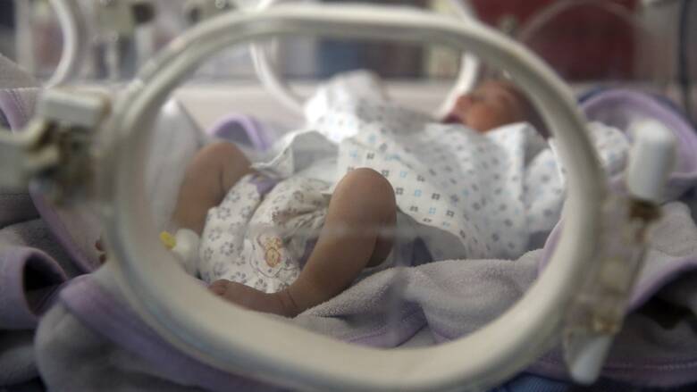 Αυξημένος ο κίνδυνος εισαγωγών στο νοσοκομείο για τα παιδιά που γεννιούνται πρόωρα