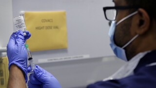 Ποιες είναι οι παρενέργειες του νέου εμβολίου κατά του κορωνοϊού; Ένας εθελοντής διηγείται