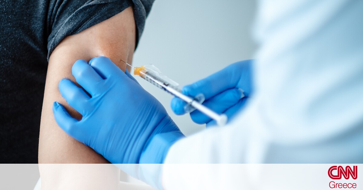 Κορωνοϊός – Δερμιτζάκης: Γιατί είναι επικίνδυνος ο εμβολιασμός με υψηλό αριθμό κρουσμάτων