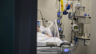 Κορωνοϊός: Συναγερμός στο νοσοκομείο Αμαλιάδας - Χειρουργήθηκε θετικός ασθενής