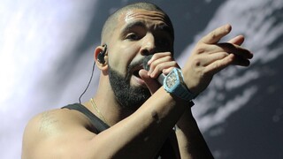 Drake: Έχει ακριβές αντίγραφο της εντυπωσιακής έπαυλής του φτιαγμένο από Lego (pics)