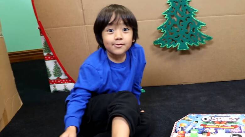 YouTube: Ένας 9χρονος ο πιο ακριβοπληρωμένος σταρ
