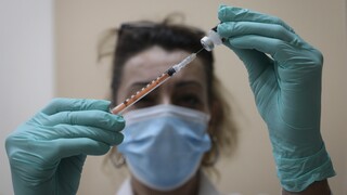 Εθνική Εκστρατεία Εμβολιασμού: Δωρεά άνω του ενός εκατ. ευρώ από το Ίδρυμα Ωνάση στο υπ. Υγείας