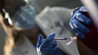 Εμβόλιο κορωνοϊός: Φτάνει στη χώρα μας - Σε λιγότερο από δύο 24ωρα ξεκινάει ο εμβολιασμός