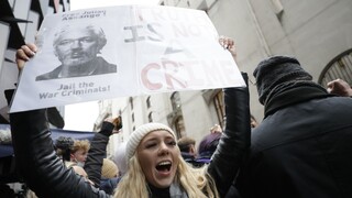 Υπόθεση WikiLeaks: Παραμένει στη Βρετανία ο Τζούλιαν Ασάνζ - Απορρίφθηκε το αίτημα έκδοσης