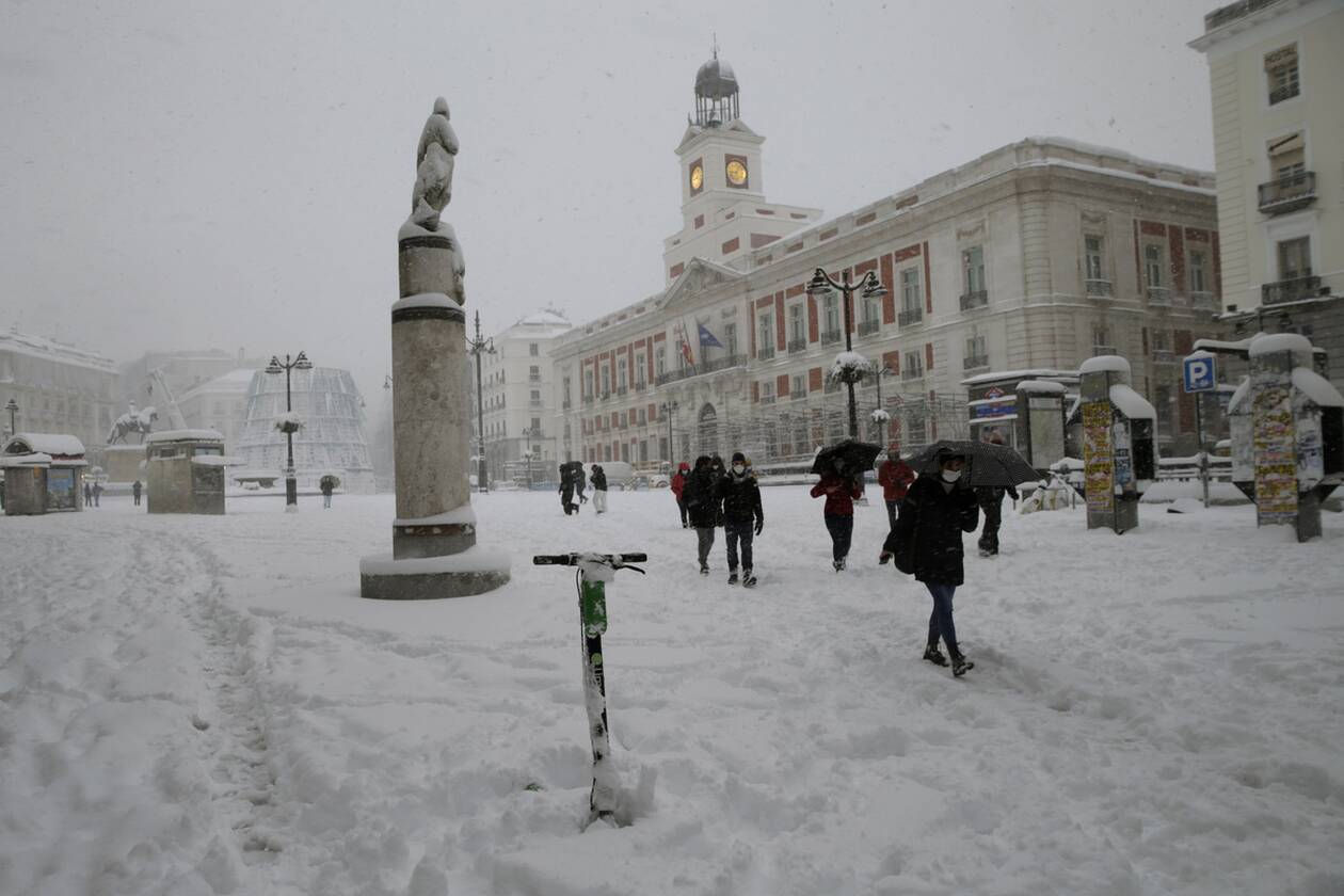 Ισπανία: Η χειρότερη χιονόπτωση των τελευταίων 50 χρόνων «σαρώνει» τη χώρα  - Δύο νεκροί - CNN.gr