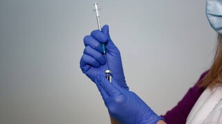 Γερμανία: Συζήτηση για υποχρεωτικό εμβολιασμό σε νοσηλευτικό προσωπικό, νοσοκομεία και γηροκομεία