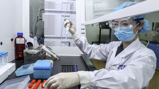 Εμβόλιο κορωνοϊού: Κινέζικη «απόβαση» στην Ευρώπη