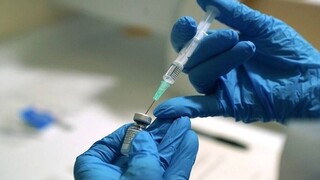 Economist: Οι χώρες δεν θέλουν διαβατήρια εμβολιασμού - Γιατί στο τέλος θα τα αποδεχθούν