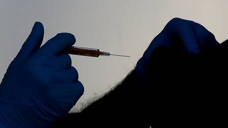 «Αρχικά σκεφτόμασταν “ναι μεν, αλλά”»: Βιοϊατρική επιστήμονας μιλάει στο CNN Greece για το εμβόλιο