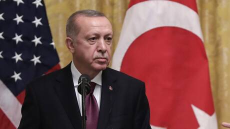 Τουρκία: Συνεργασία με Ευρώπη, σύγκρουση με Αμερική;