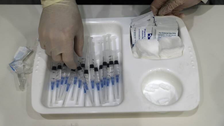 Κορωνοϊός - Ισραήλ: Μείωση 94% των μολύνσεων σε όσους έκαναν το εμβόλιο της Pfizer