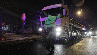 Κακοκαιρία «Μήδεια»: Έκλεισε για τα φορτηγά η εθνική οδός Αθηνών - Λαμίας, κανονικά τα ΙΧ
