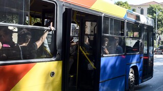 Θεσσαλονίκη: Επιβάτης λεωφορείου τραυματίστηκε όταν έπεσε καυτό νερό πάνω της