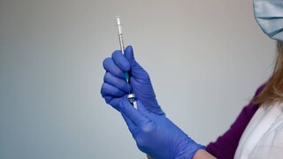 Κορωνοϊός: Πώς θα γίνουν οι εμβολιασμοί των πασχόντων από σοβαρά νοσήματα
