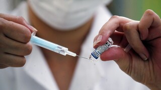 Ανησυχία μετά από μελέτη για τη δράση του εμβολίου της Pfizer ενάντια στην νοτιοαφρικανική μετάλλαξη